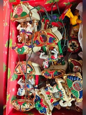 Holiday Carousel Horse String Lights - Multicolor Mr. Christmas Musical 1992